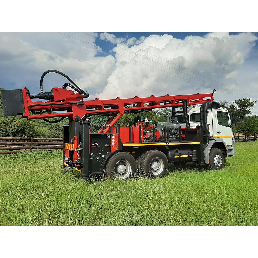 DB-A200-5 Drilling Rig (truck not included)