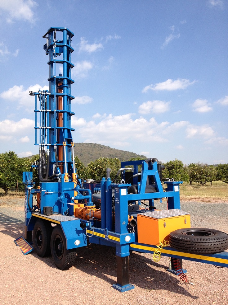 TT300 Trailer Drill Rig